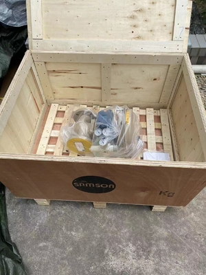 Válvula de globo de Samson Control Valves 3241 com os 3277 3725 do Positioner 4708 reguladores do atuador pneumático e