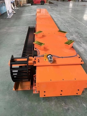 Robô de soldadura da linha central de Hans E5 6 com sistema da tocha e de trilhos para Mig Mag Tig Welding Solution