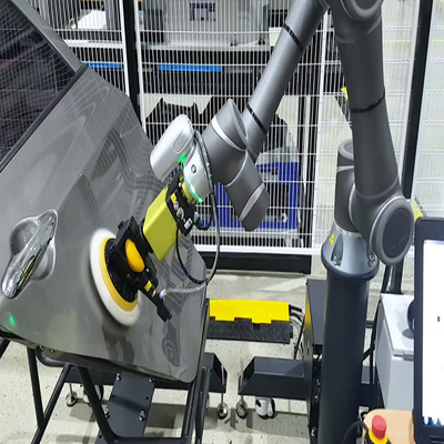 Braço colaborador do robô TM5-700 com a tocha da máquina de soldadura TBI para Mig Mag Tig