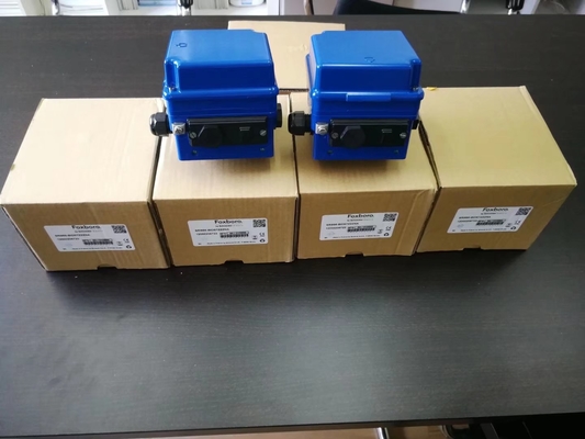 Válvula de controle do fluxo com o regulador do filtro de Fisher 67CFR e o Positioner da válvula de Foxboro SRD991