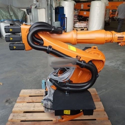 Kuka manuseando braço robótico 6 eixo KR 16 R1610 com agarrador robótico CNGBS como robô industrial