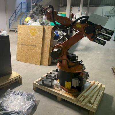 Braço robótico de 6 eixos KR 20 R1810 com CNGBS Robot Dress Pack para manuseio como Kuka Robot Industrial