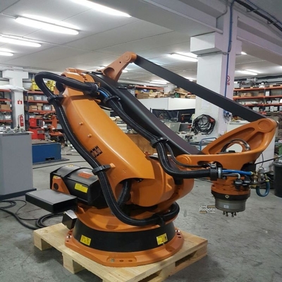 Braço robótico de paletização 5 eixos Kuka KR 180 PA com trilho de guia do robô CNGBS para robô de paletização