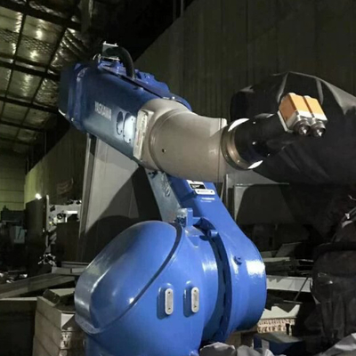 Automatização YASKAWA Robô Industrial MPX3500 com roupas de robô CNGBS como equipamento CNC para palete