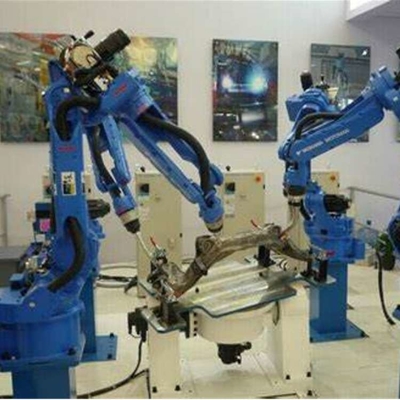 Braço robótico industrial 6 eixos Yaskawa GP35L com agarrador robótico CNGBS para robô de manuseio automatizado