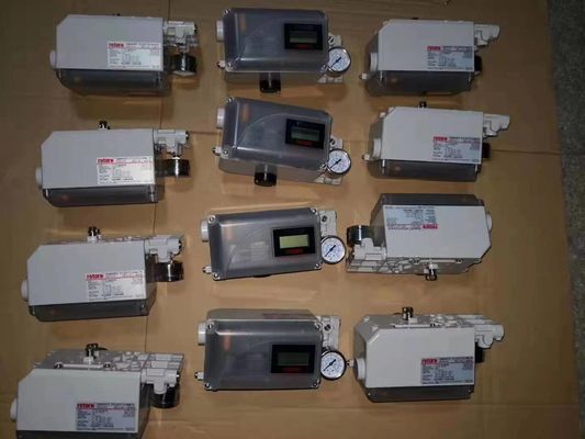 Válvula de controle chinesa com o positioner esperto pneumático da válvula YT-1000 e o regulador 78-40 masoneilan