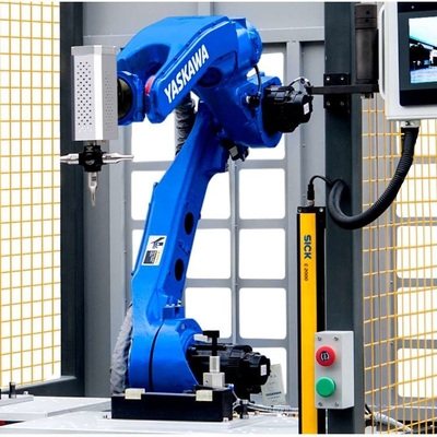 6 eixos de pintura braço robótico Yaskawa MPX1950 com roupas de robô CNGBS para robô de pintura automatizado