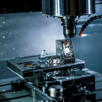 Centro de usinagem vertical da série VL V850L Usado em vários locais de produção como acessórios de máquinas-ferramenta