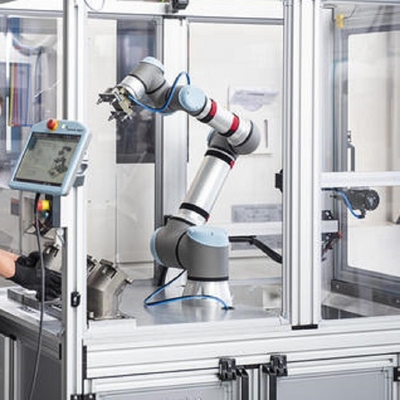 Robô colaborativo de alta carga útil UR 16e com carga útil de 16 kg de 6 eixos como robô cobot para embalagem