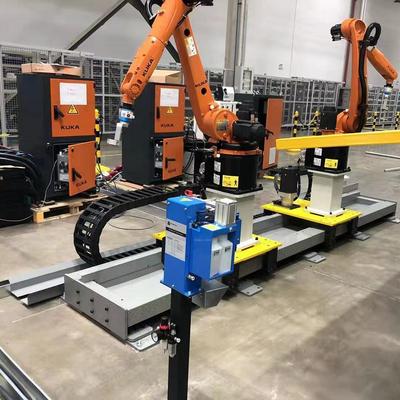 Robô FANUC com carga útil de 500 kg para manuseio de material como trilhos robóticos