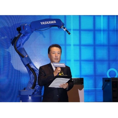Braço robótico de 6 eixos Yaskawa GP12 com cabeça de moagem CNGBS e vedação para robôs de moagem CNC