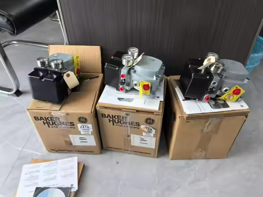 Válvula de guia superior chinesa de ângulo reto com posicionador de válvula SVI2 e válvula solenoide ASCO em estoque