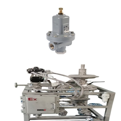 Deslizamento de válvula de gás natural equipado com regulador de pressão da série Emerson Fisher MR95/MR95L/MR95H e manômetro WIKA