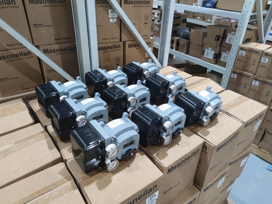 Válvula de guia superior de tipo ângulo reto com posicionador de válvula Masoneilan SVI2 e regulador 78-40 adequado para energia elétrica