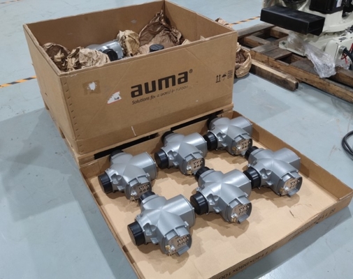 AUMA Actuadores de válvulas elétricas SQ e SQR SQREx Com Controles AC AM Auma para válvula de controle de ângulo de alta pressão chinesa