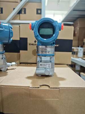 Alcance sem fio Antena Interna 225 M Reprodutibilidade ≤10C Tecnologia Sem Fio Avançada Transmissor de Pressão Rosemount 3051C