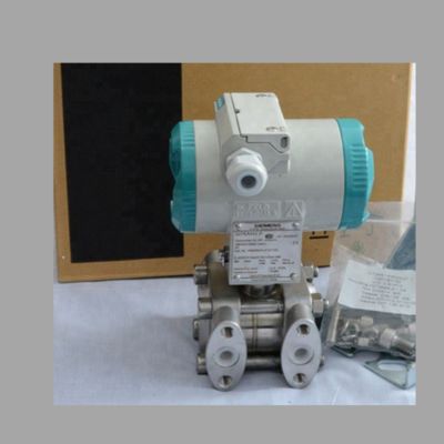 Transmissor de pressão Siemens SITRANS 7MF4433-1DA02-2AB6-Z, medidor de vazão vortex SITRANS FX330 e dispositivo de comutação de válvulas