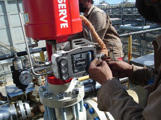 Posicionador de Válvula Digital Flowserve Logix 3800e 3800 Fornecedor de Peças de Reposição para Válvulas de Controle Flowserve Preço