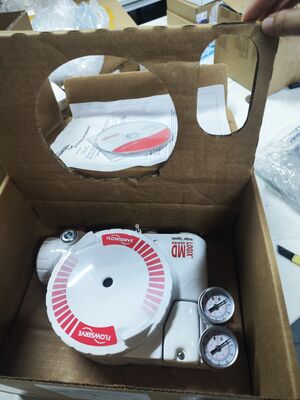 Válvula de controlo de marca chinesa com Flowserve Pneumatic Valve Positioner USA 3200MD-28-D6-E-04-40-0G-00 com lote de stock