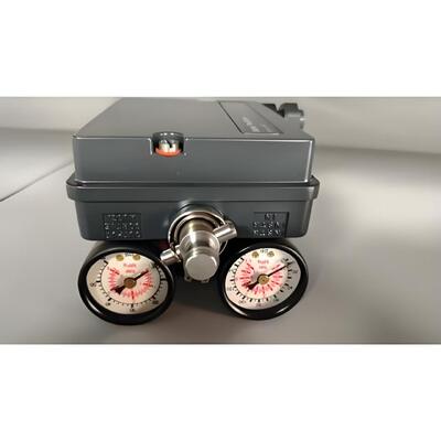 Pacote pré-montado de posicionador de válvula 4-20 mA CC com gabinete NEMA 4X IP66 para controle de posicionador de válvula pneumática