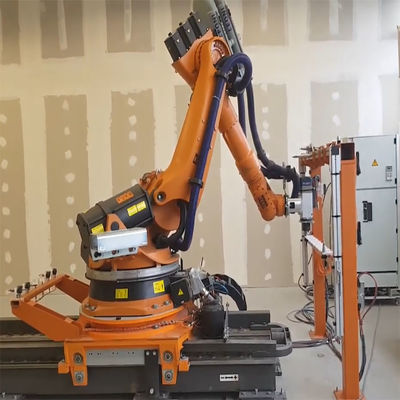 A carga útil R2700-2 275Kg de trituração do KR 210 do robô KUKA alcança o controlador Robotic Arm Milling do KR C4 do KR C5 de 2701mm