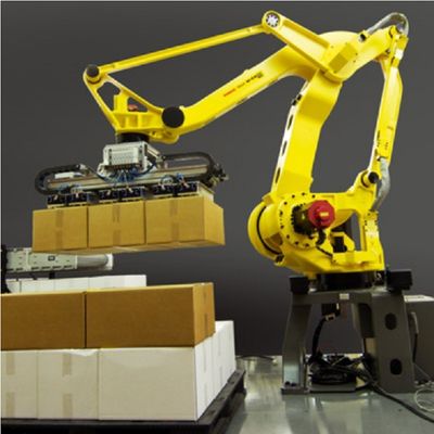A carga útil 185kg de 4 linhas centrais alcança o robô M-410iC185 Palletizing de 3143mm