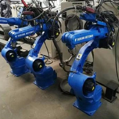 Picareta do braço do robô de 6 linhas centrais e braço do robô do lugar de GP88 680kg para o robô de soldadura do Mig