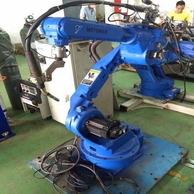 Robô de embalagem Motoman GP225 com o braço do robô do manipulador de 6 linhas centrais