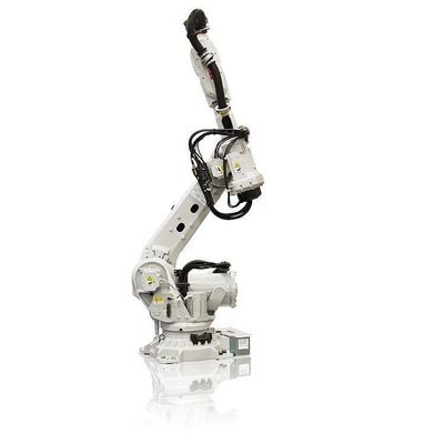 IRB6700-150/3.2 com o braço do robô do CNC para as peças do equipamento do transporte de materiais e o outro equipamento de solda