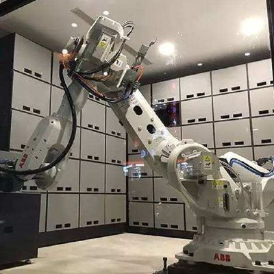 Eficiência elevada IRB6700-200/2.6 com manipulador e tochas de soldadura como a máquina de soldadura do ponto