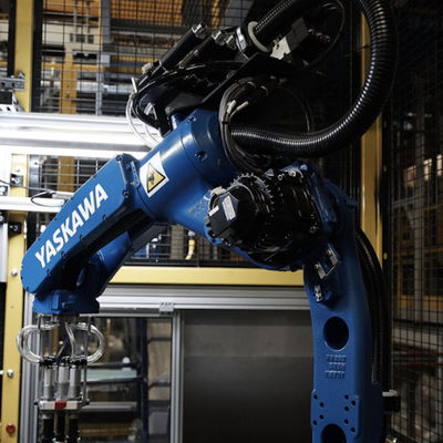 Braço robótico industrial de Motoman GP50 com a carga útil de And 50KG do soldador do arco como o manipulador automático