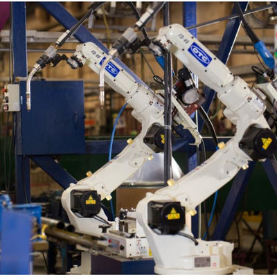 Automóvel de OTC FD-B6 da linha central do robô de soldadura 6 do MIG que solda a máquina de solda robótico