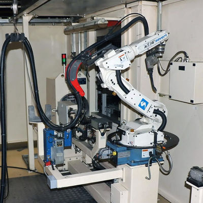 Carga útil de OTC FD-V8 8kg do robô de solda automática das tochas de soldadura para a soldadura de Mig