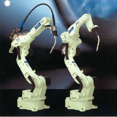 Soldadura de Mig FD-B6 com o outro braço robótico industrial da linha central dos soldadores DM500 6 do ARCO
