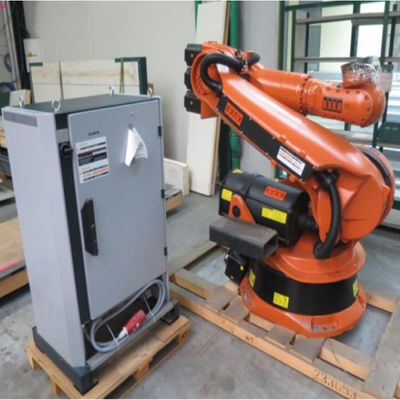 Robôs KR240 do transporte de materiais para segurar e Palletizing o braço robótico de 6 linhas centrais
