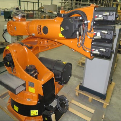 Robôs KR240 do transporte de materiais para segurar e Palletizing o braço robótico de 6 linhas centrais