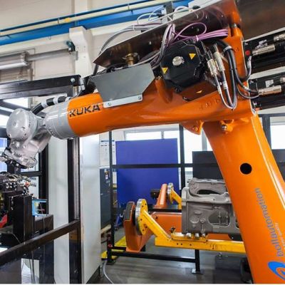 KR 600 R2830 do robô de soldadura do laser para a soldadura de laser como o outro equipamento de solda