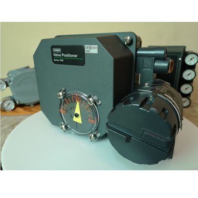 O Positioner 3720 Eletro-pneumático adiciona o conversor 3722 elétrico do corpo de válvula como o Positioner da válvula