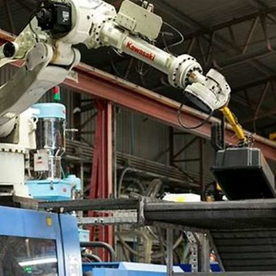 Carga útil 300kg do robô de soldadura BX300L do ponto para soldar como a máquina de soldadura do ponto