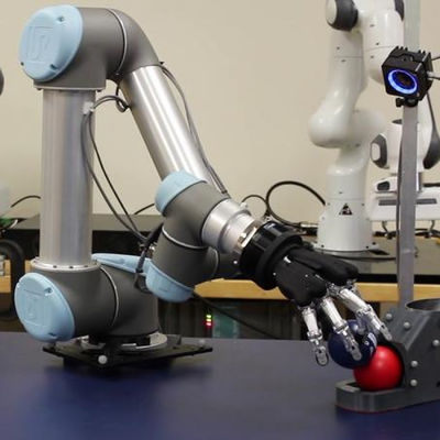 Braço colaborador industrial Cobot do robô da linha central do universal 6 do robô do robô UR5