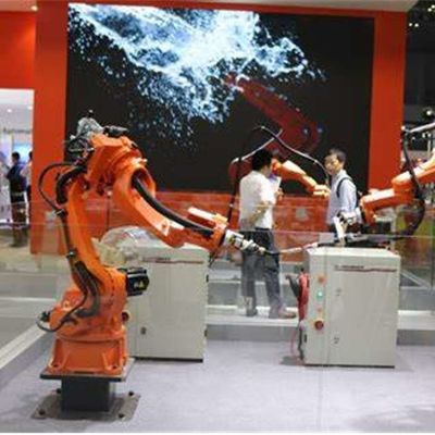 6 robótica robótico industrial China do braço QJR20-1600 da linha central como o robô de pulverização