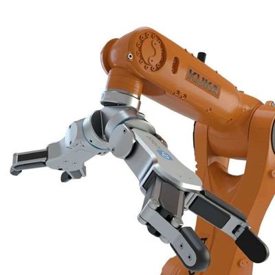 Braço robótico colaborador com o dedo flexível RG6 do prendedor 2 como o prendedor do robô