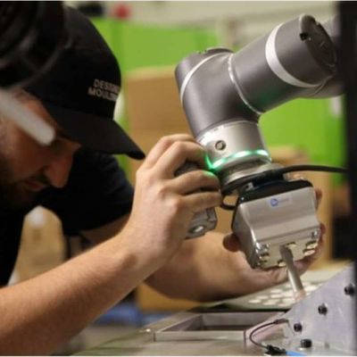 Prendedor VGC10 do robô do vácuo com o braço robótico colaborador como o robô industrial