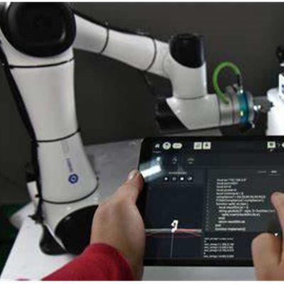 Braço Robótico 6 Eixo Robô Cobot CR5 5kg Carga Útil Para Carregamento e Descarga Automáticos Como Cobot