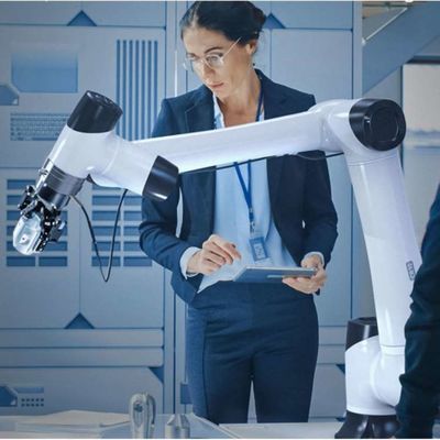 Braço Robótico 6 Eixo Robô Cobot CR5 5kg Carga Útil Para Carregamento e Descarga Automáticos Como Cobot