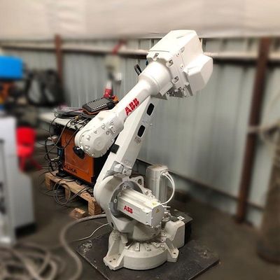 Braço robótico ABB IRB2600 de 6 linhas centrais do robô industrial para a máquina Palletizing de embalagem do robô e de embalagem