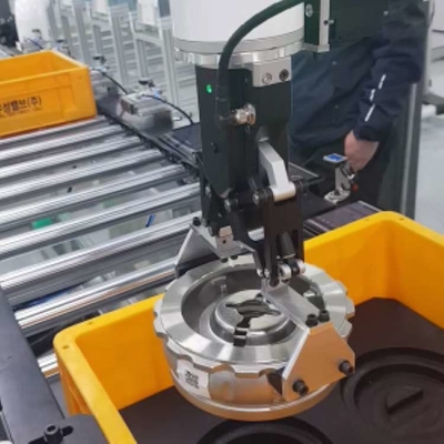 Servo-agarrador elétrico de três dedos CGC-80 com braço robótico de 6 eixos CNGBS para manuseio automatizado de cobot
