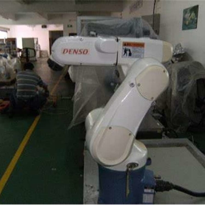 Braço Robótico Universal 6 Eixo VS-068/087 Com Agarrador Robótico CNGBS Para Manuseio Como Robô Industrial